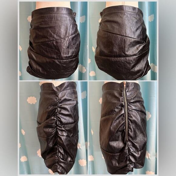 Lioness vegan leather rouche zip mini skirt.- M-L - Picture 3 of 8